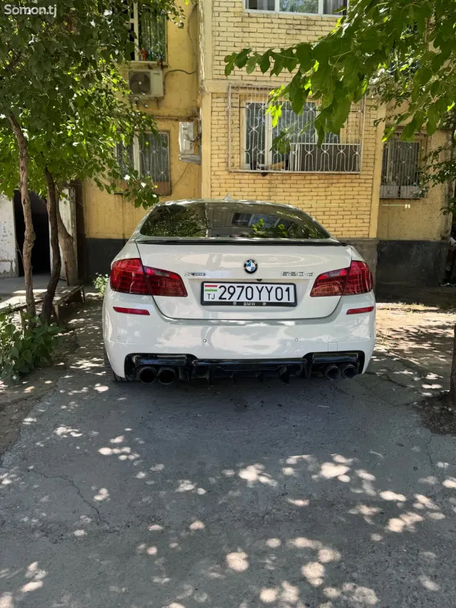 BMW 5 series 2016 · 2.0 AT