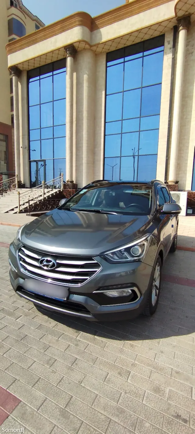 Hyundai Santa Fe 2015 · 2.0 AT