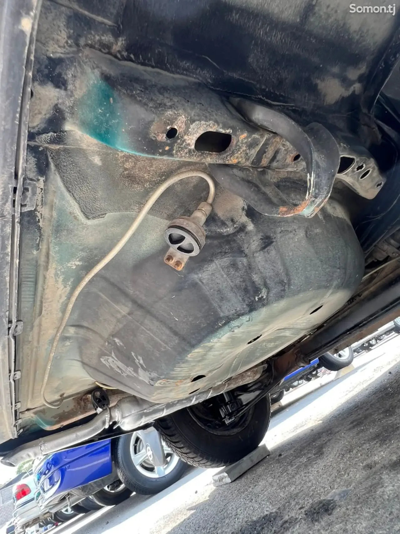 Opel Vectra A 1994 · 1.6 MT