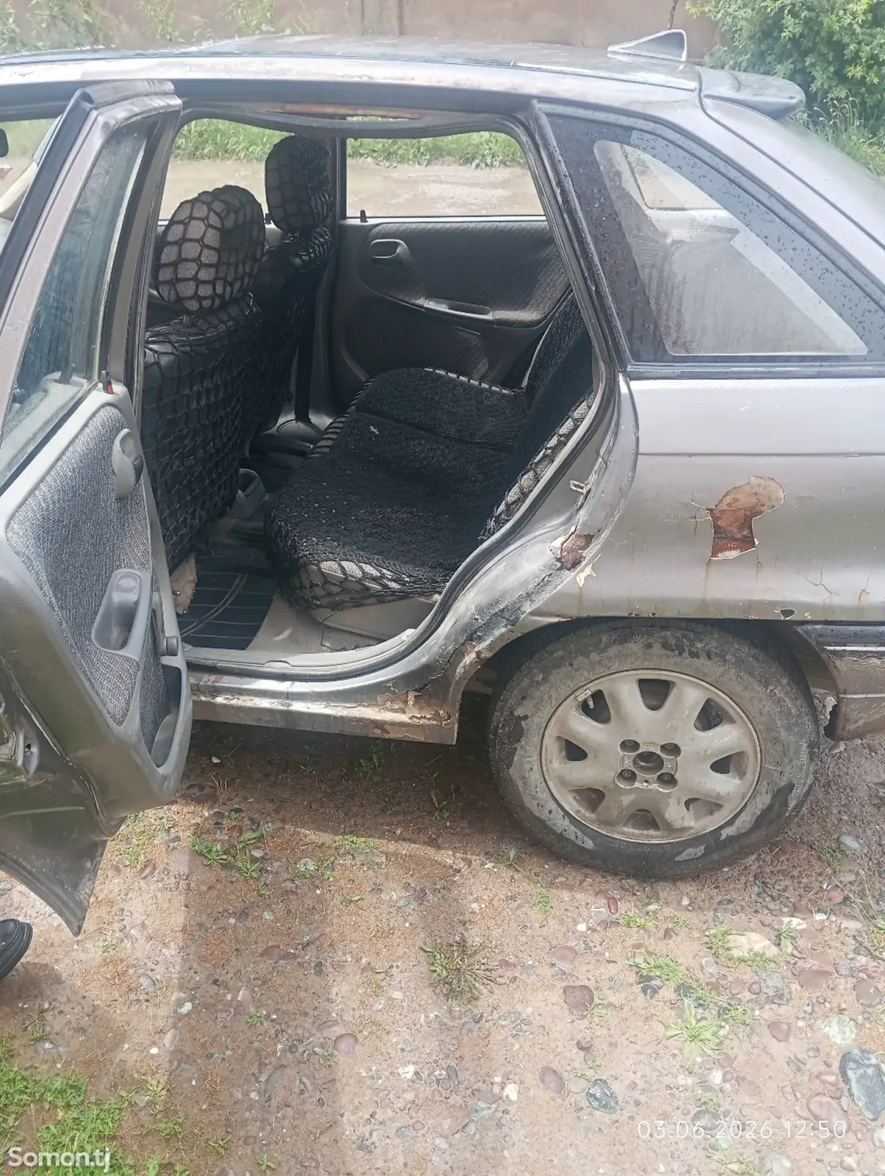 Opel Astra F 1992 · 1.6 MT
