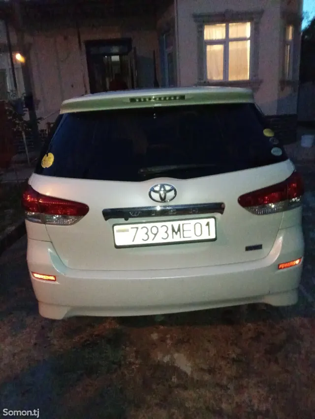 Toyota Wish 2011 · 1.8 AT