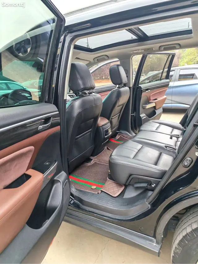 GAC Trumpchi GS8 2017 · 2.0 AT
