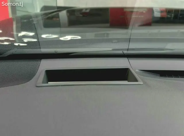 Toyota Camry 2026 · 2.5 AT