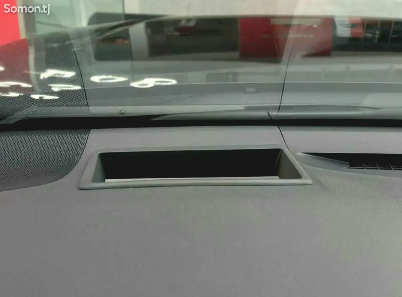 Toyota Camry 2026 · 2.5 AT