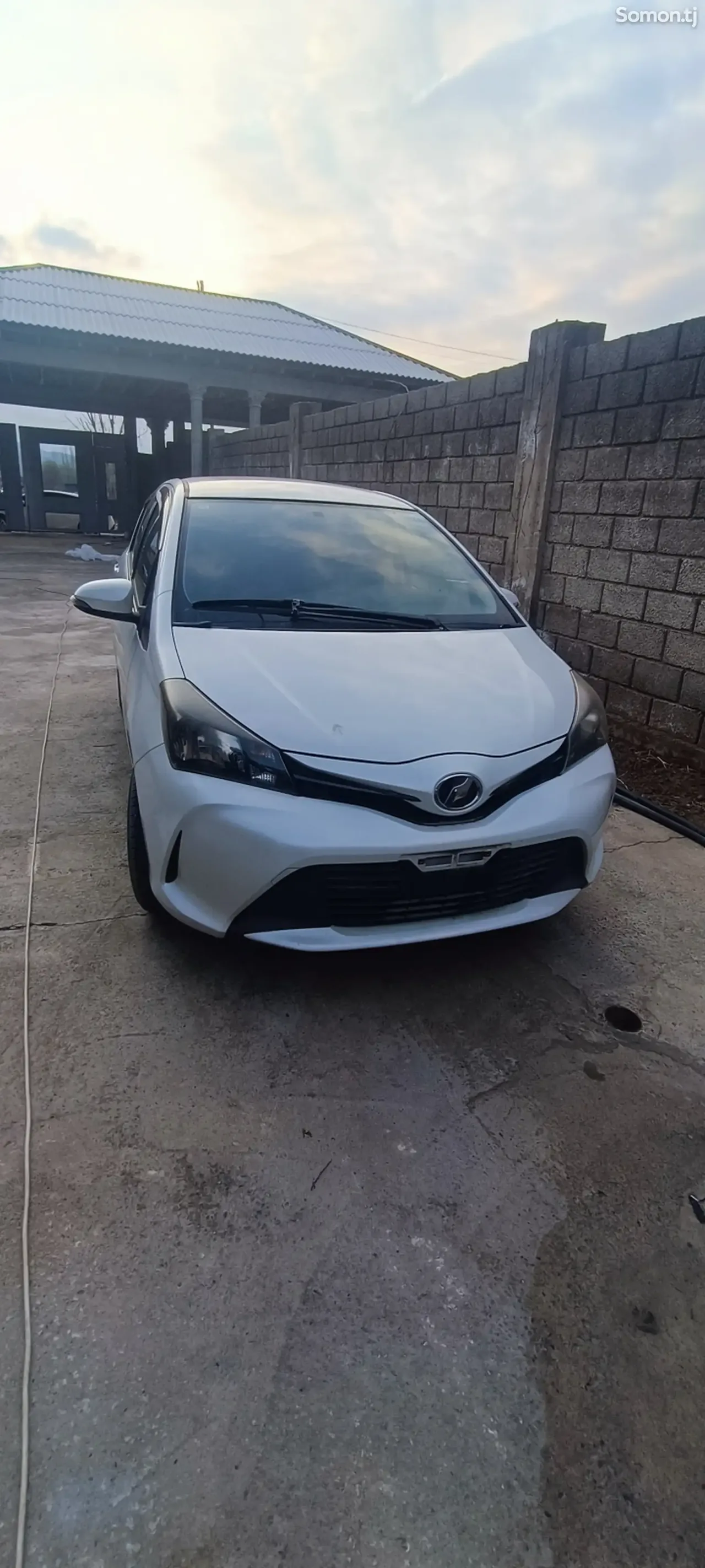 Toyota Vitz 2014 · 1.3 AT