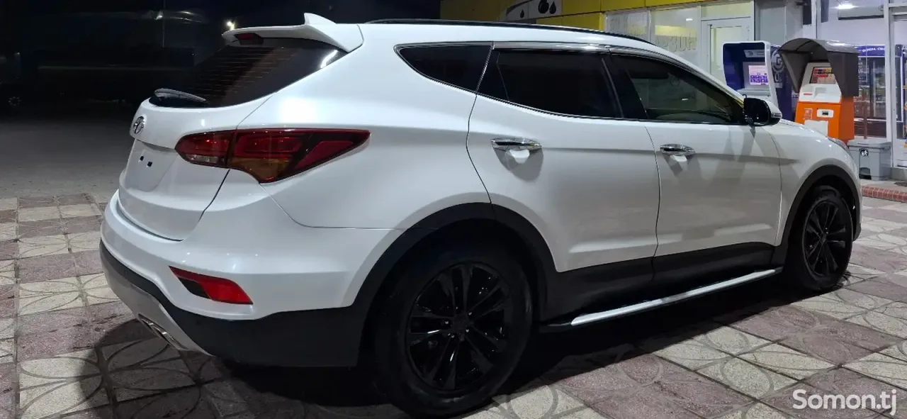 Hyundai Santa Fe 2015 · 2.0 AT
