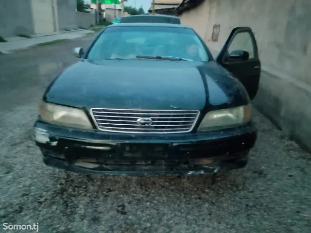Nissan Maxima 1997 · 2.0 AT