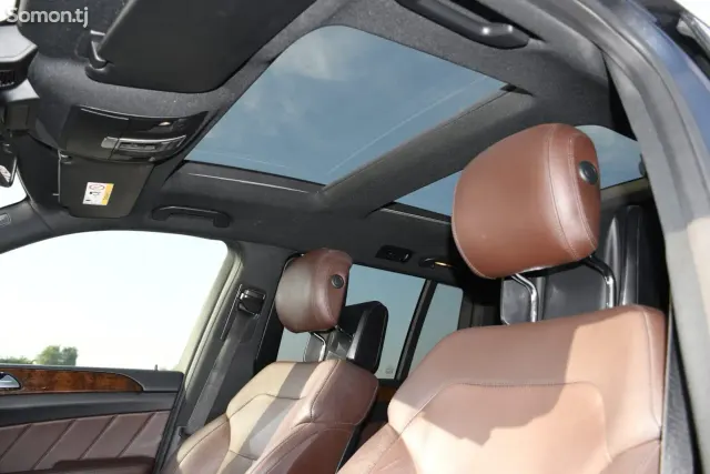 Mercedes-Benz GL class 2015 · 5.0 CVT