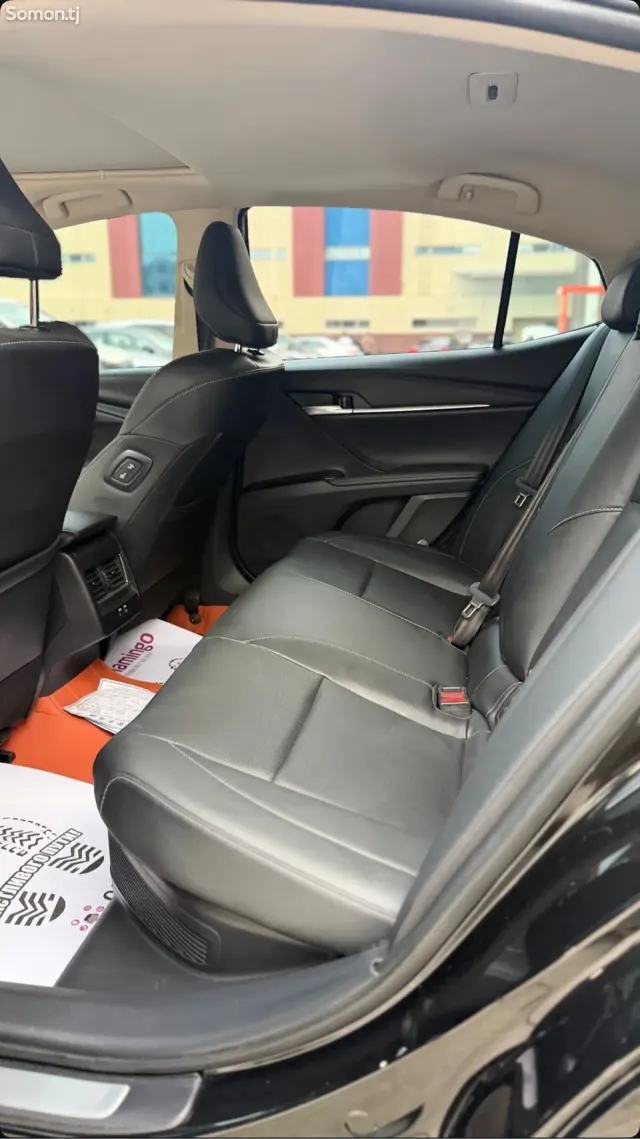 Toyota Camry 2026 · 2.0 AT