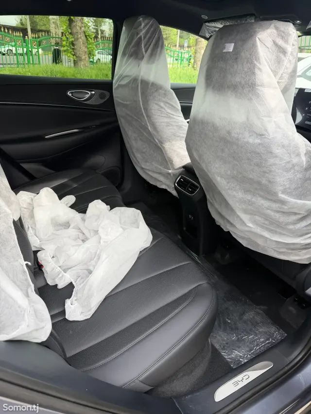 BYD Song Plus 2025 · AT
