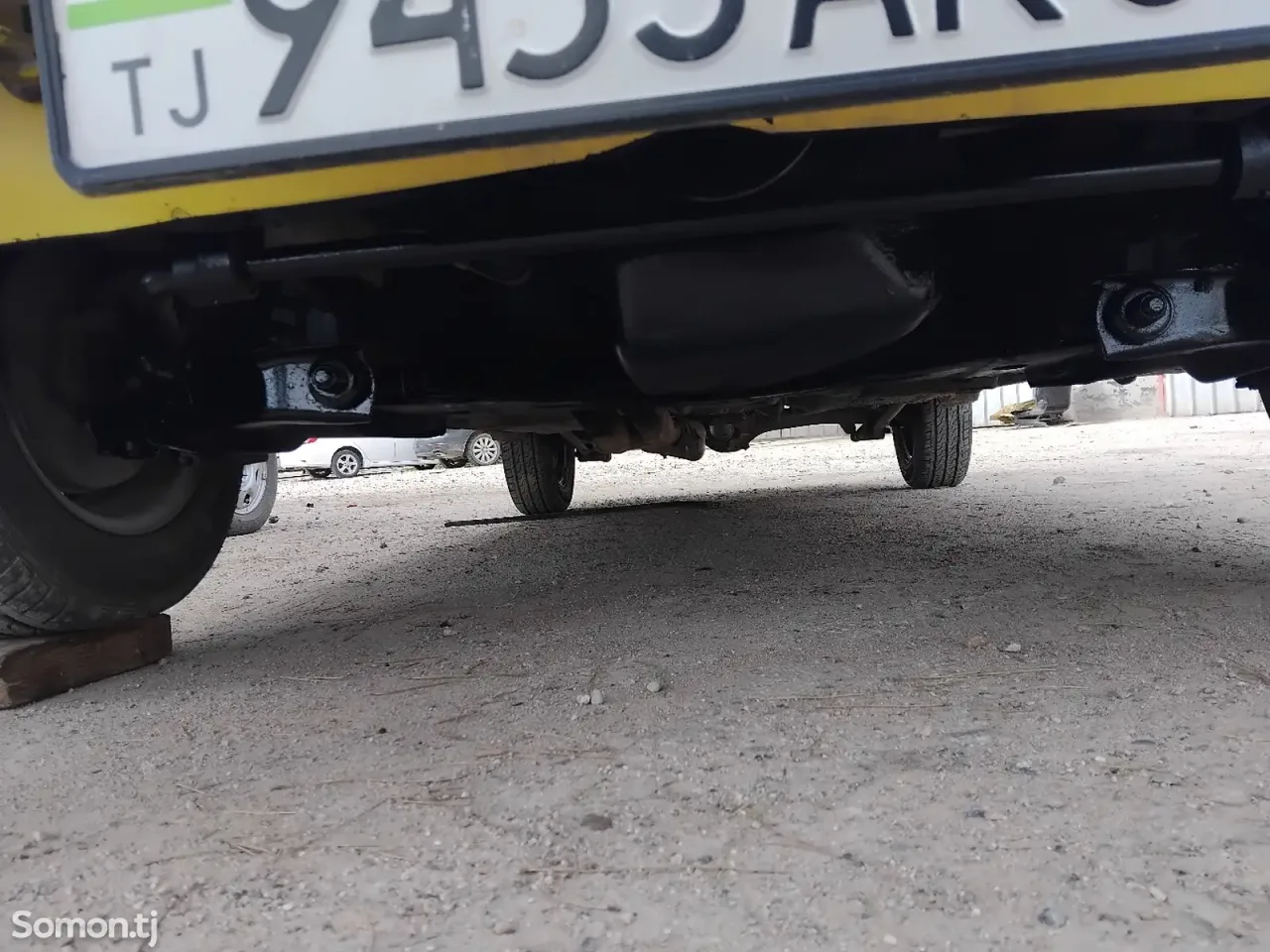 Lada (ВАЗ) 2111 1985 · 1.6 MT