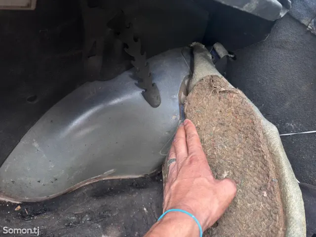 Opel Astra F 1998 · 1.6 MT