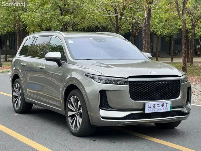 Li Auto (Lixiang) One 2021 · 1.5 AT