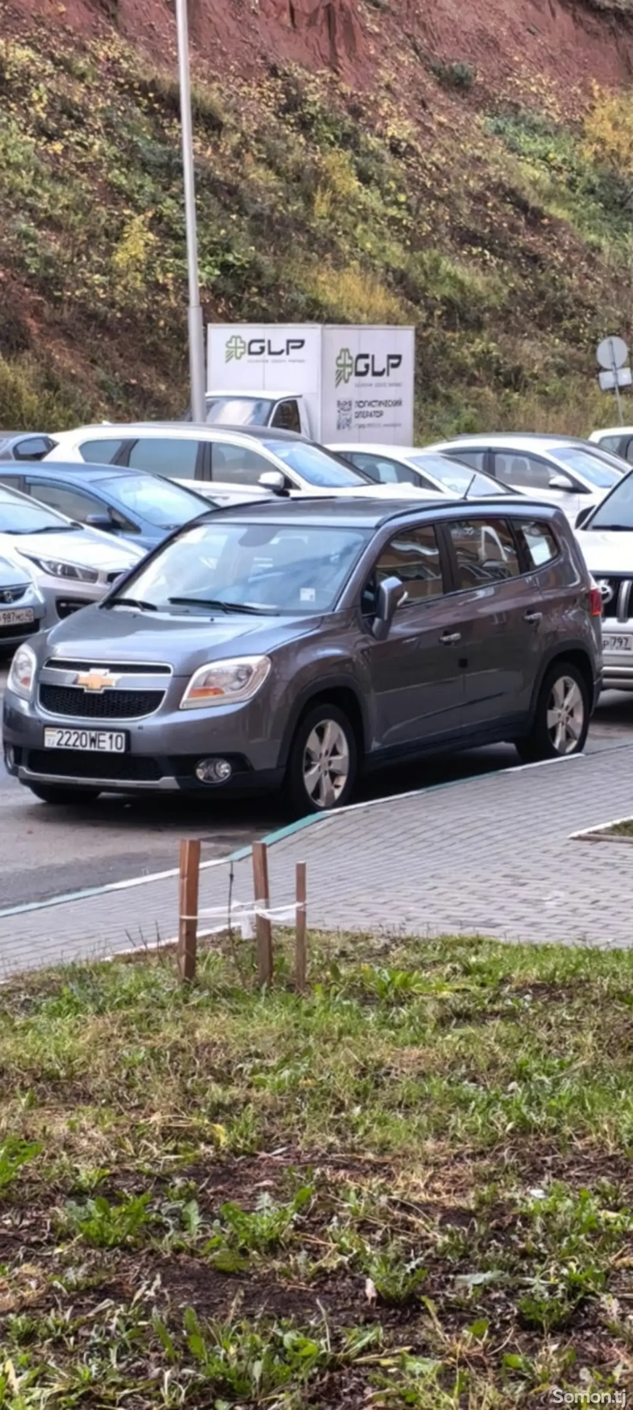 Chevrolet Orlando 2015 · 1.6 AT