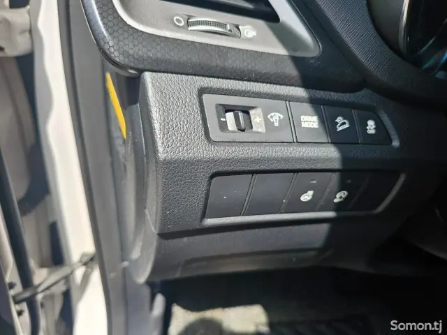 Hyundai Santa Fe 2015 · 2.0 AT