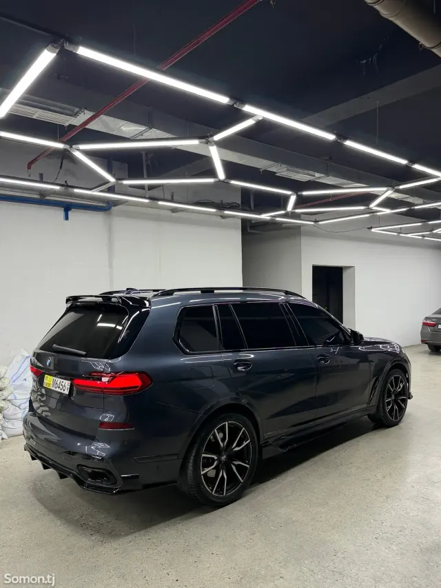 BMW X7 2020 · 5.0 AT