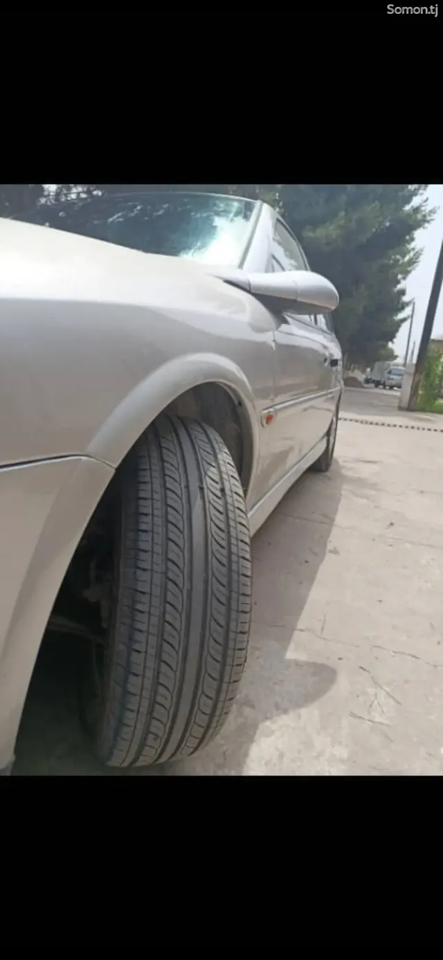 Opel Vectra B 2001 · 1.6 MT