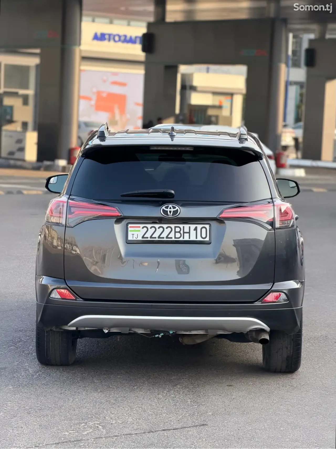 Toyota RAV 4 2017 · 2.5 AT