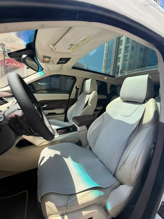 Land Rover Evoque 2012 · 2.0 AT