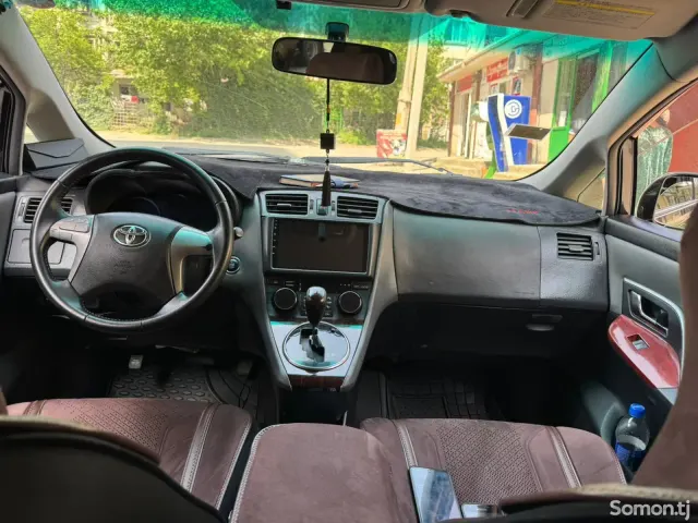 Toyota Mark X ZiO 2012 · 2.4 AT