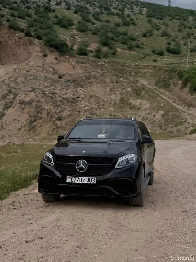 Mercedes-Benz ML class 2012 · 3.5 AT