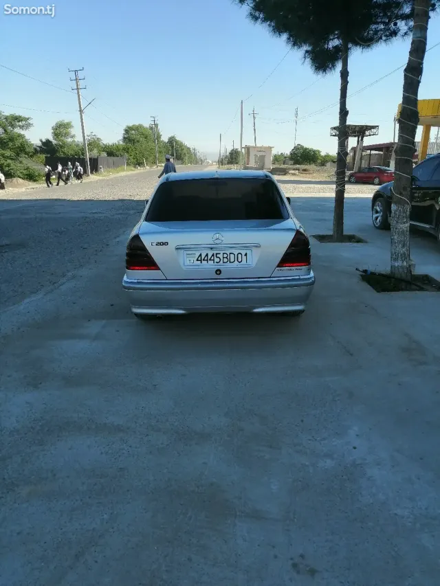 Mercedes-Benz C class 1994 · 2.0 MT