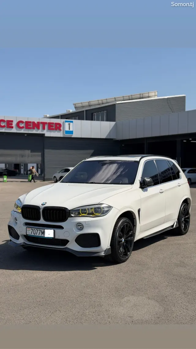 BMW X5 M 2015 · 3.0 AT