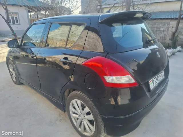 Suzuki Swift 2014 · 1.2 AT