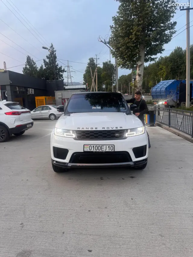 Land Rover Range Rover Sport 2020 · 3.0 AT