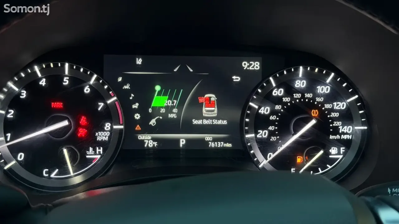 Toyota Highlander 2021 · 3.5 AT