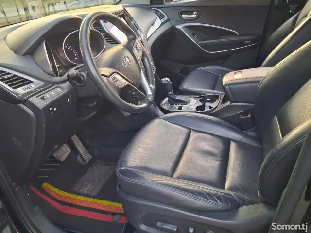 Hyundai Santa Fe 2015 · 2.0 AT