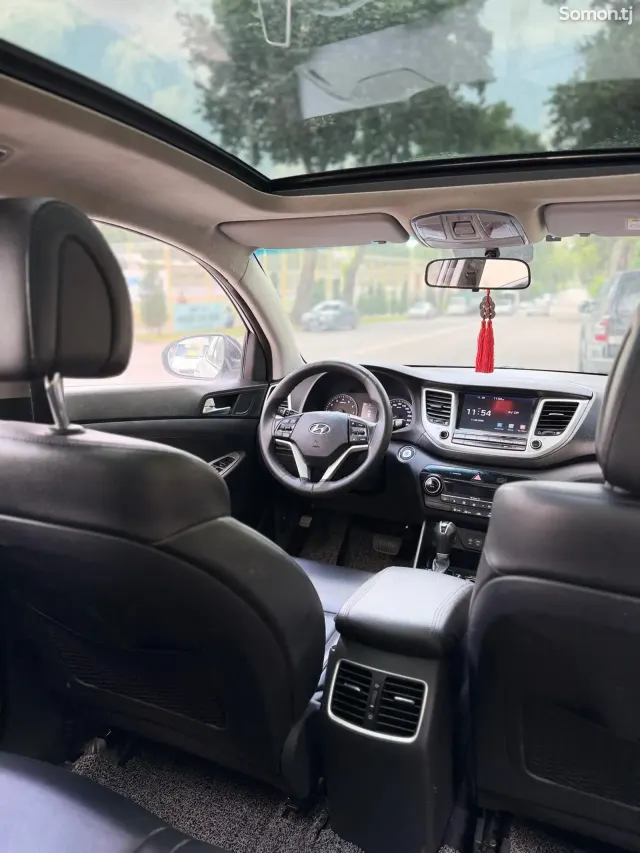 Hyundai Tucson 2017 · 2.0 AT