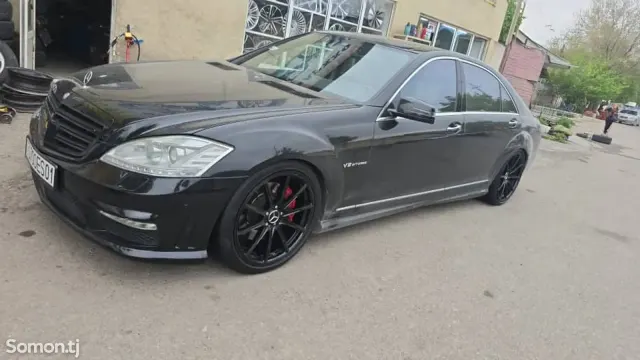 Mercedes-Benz S class 2008 · 5.5 CVT
