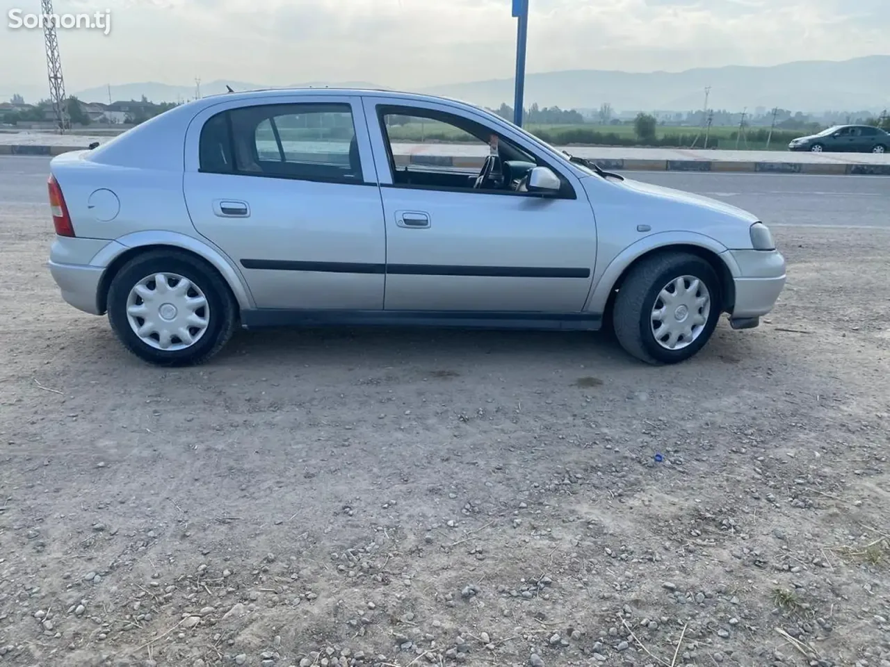 Opel Astra G 1998 · 1.6 MT