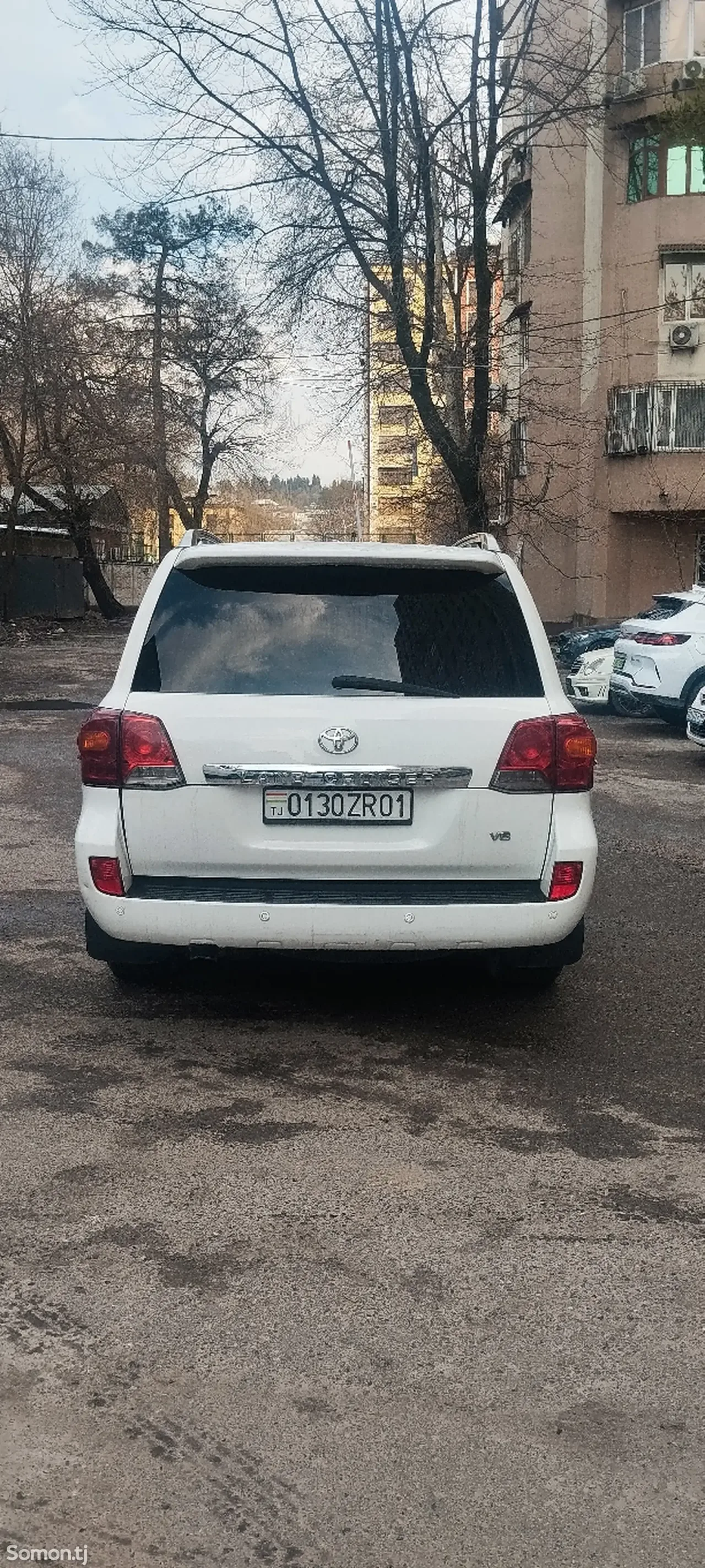 Toyota Land Cruiser 2012 · 4.5 AT