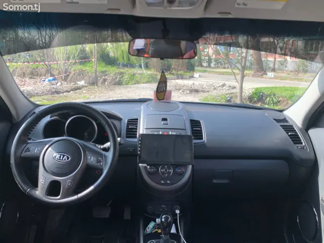 Kia Soul 2013 · AT
