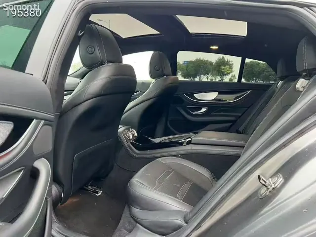 Mercedes-Benz AMG GT 2022 · 6.3 AT
