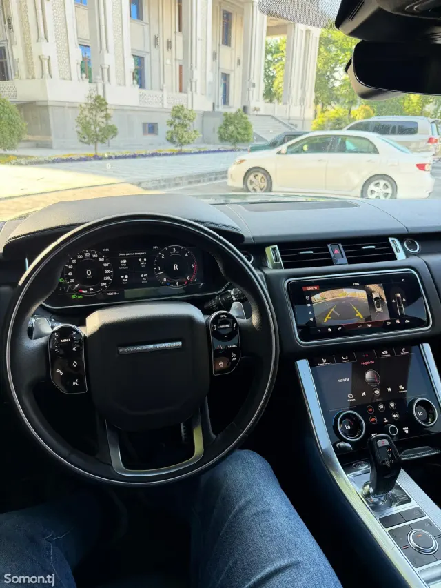 Land Rover Range Rover Sport 2019 · 3.0 AT