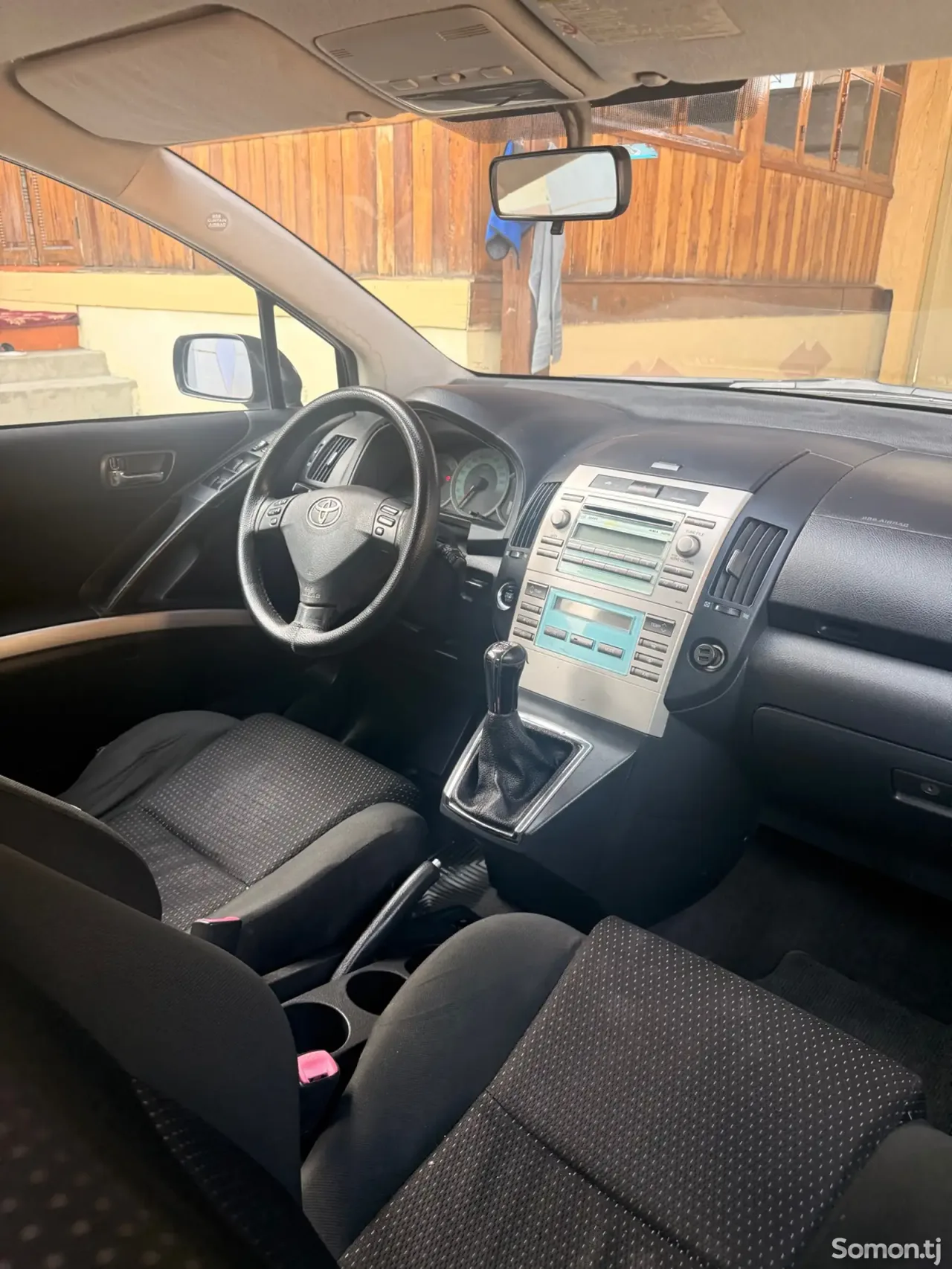 Toyota Verso 2007 · 1.8 MT