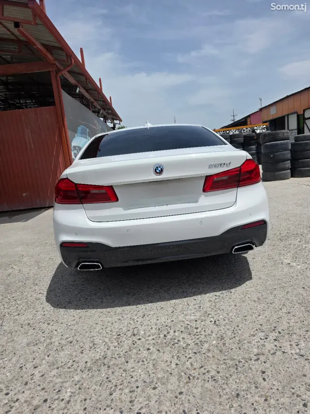 BMW 5 series 2017 · 2.0 AT
