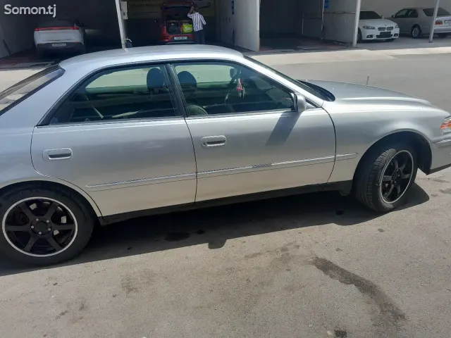 Toyota Mark II 1997 · 2.4 AT
