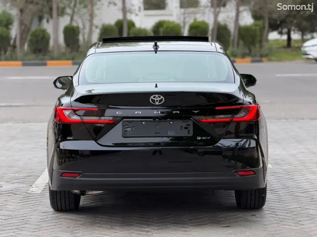 Toyota Camry 2026 · 2.5 AT