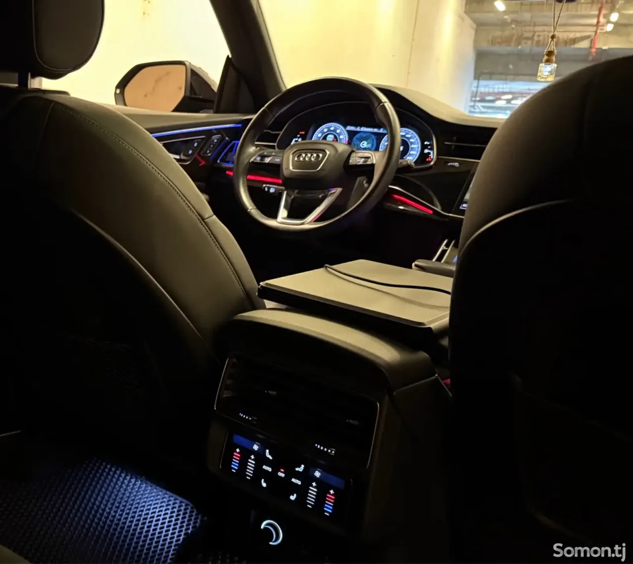Audi Q8 2021 · 3.0 AT