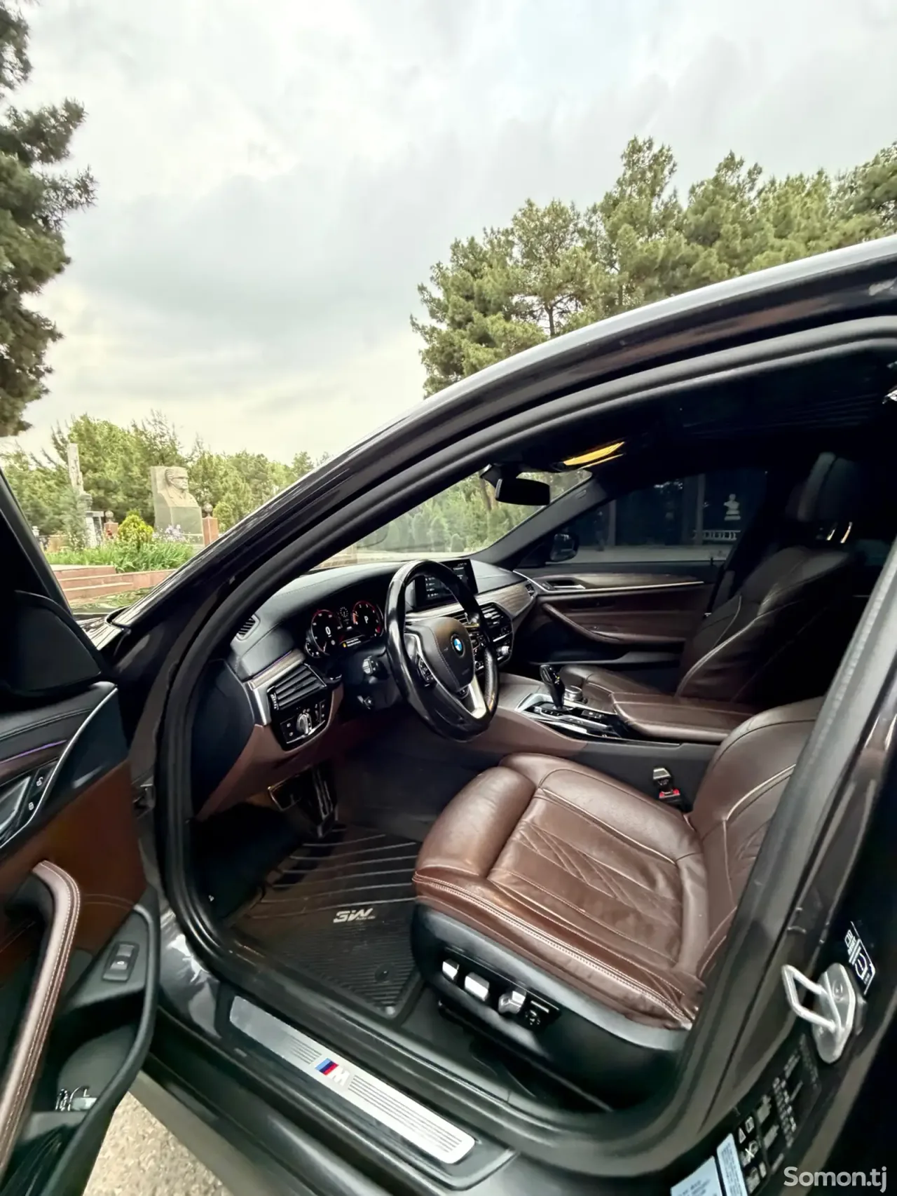 BMW 5 series 2017 · 2.0 AT
