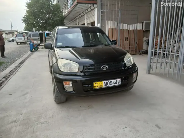 Toyota RAV 4 2005 · 2.0 AT