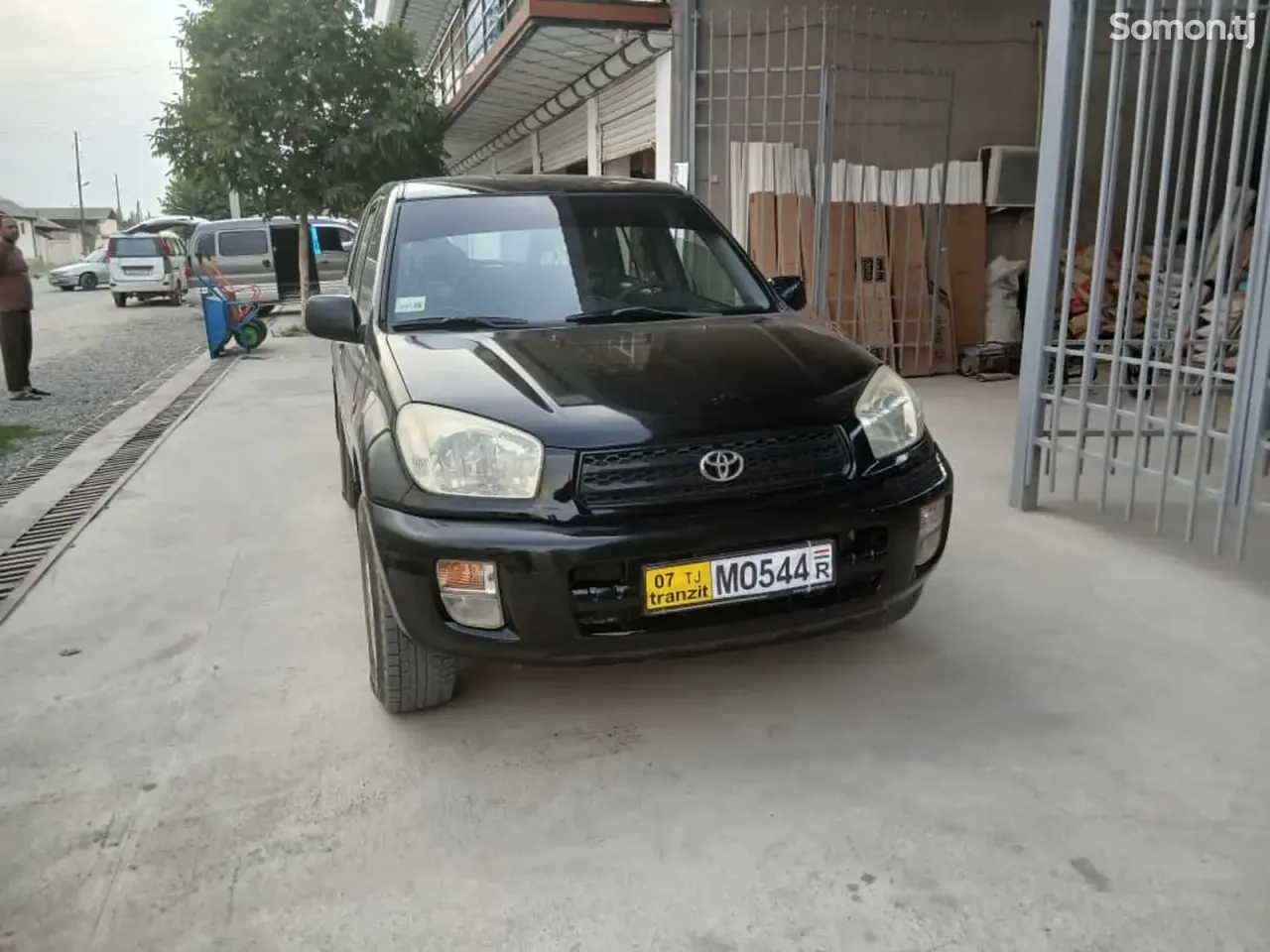 Toyota RAV 4 2005 · 2.0 AT