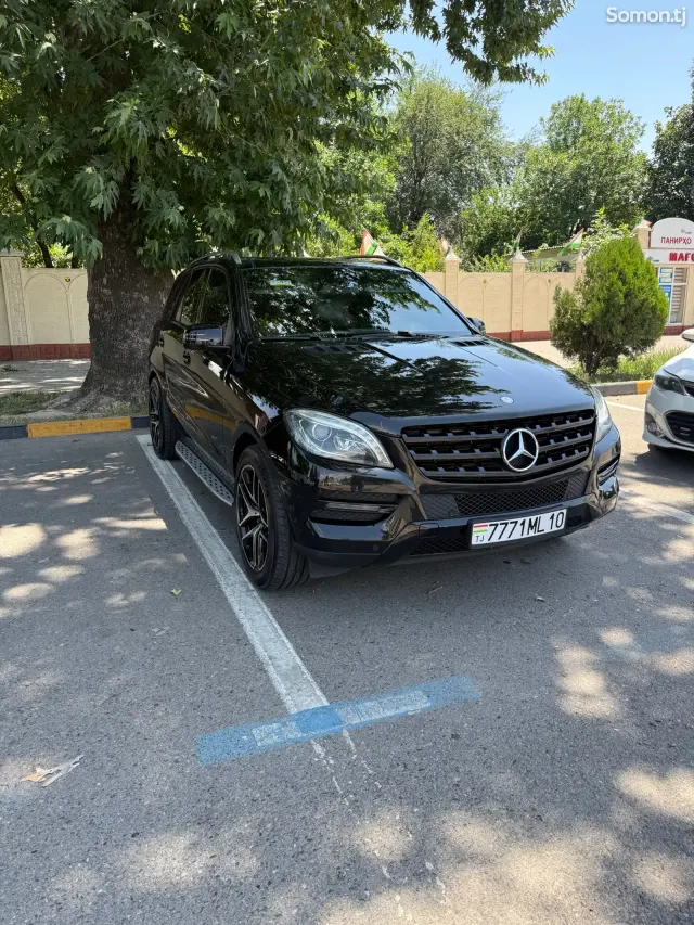 Mercedes-Benz ML class 2014 · 3.5 CVT