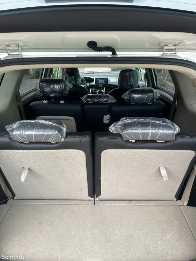 Toyota Wish 2014 · 2.0 AT