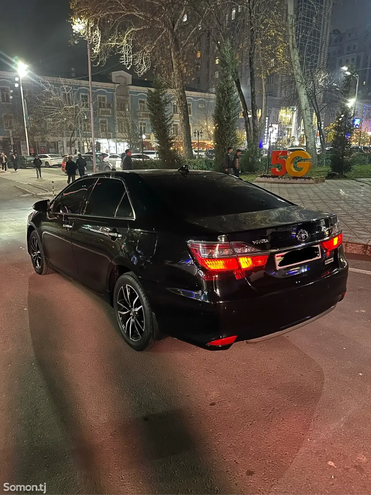 Toyota Camry 2017 · 2.5 AT