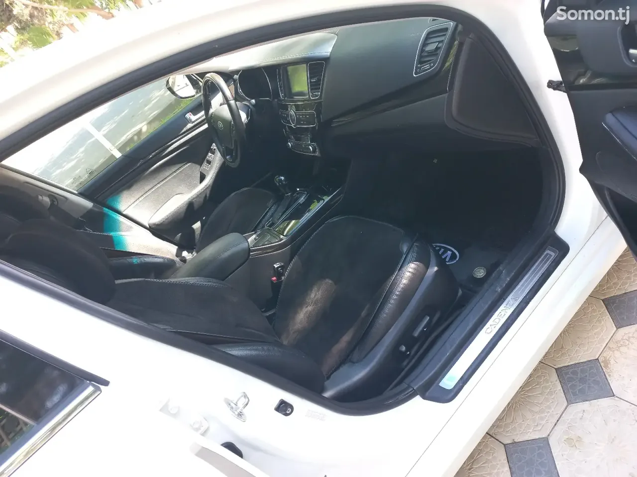 Kia K7 2014 · 3.3 AT